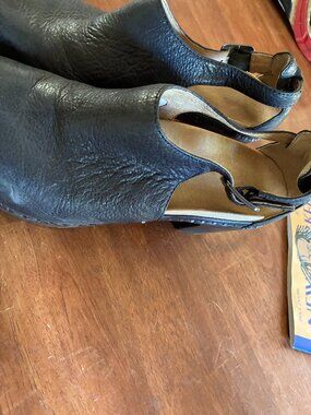 Dansko Sassy-Black